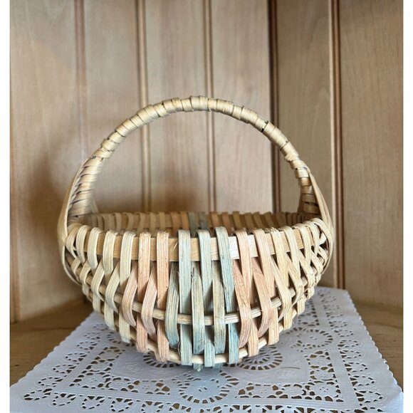 Vintage Handwoven Pastel Butt Basket Eye of God Egg Gathering Spring Easter - Picture 3 of 7